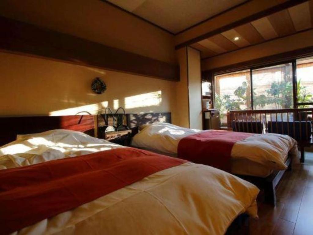 Tsukino Sumika Atami Juraku Hotel Extérieur photo