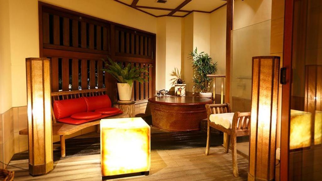 Tsukino Sumika Atami Juraku Hotel Extérieur photo